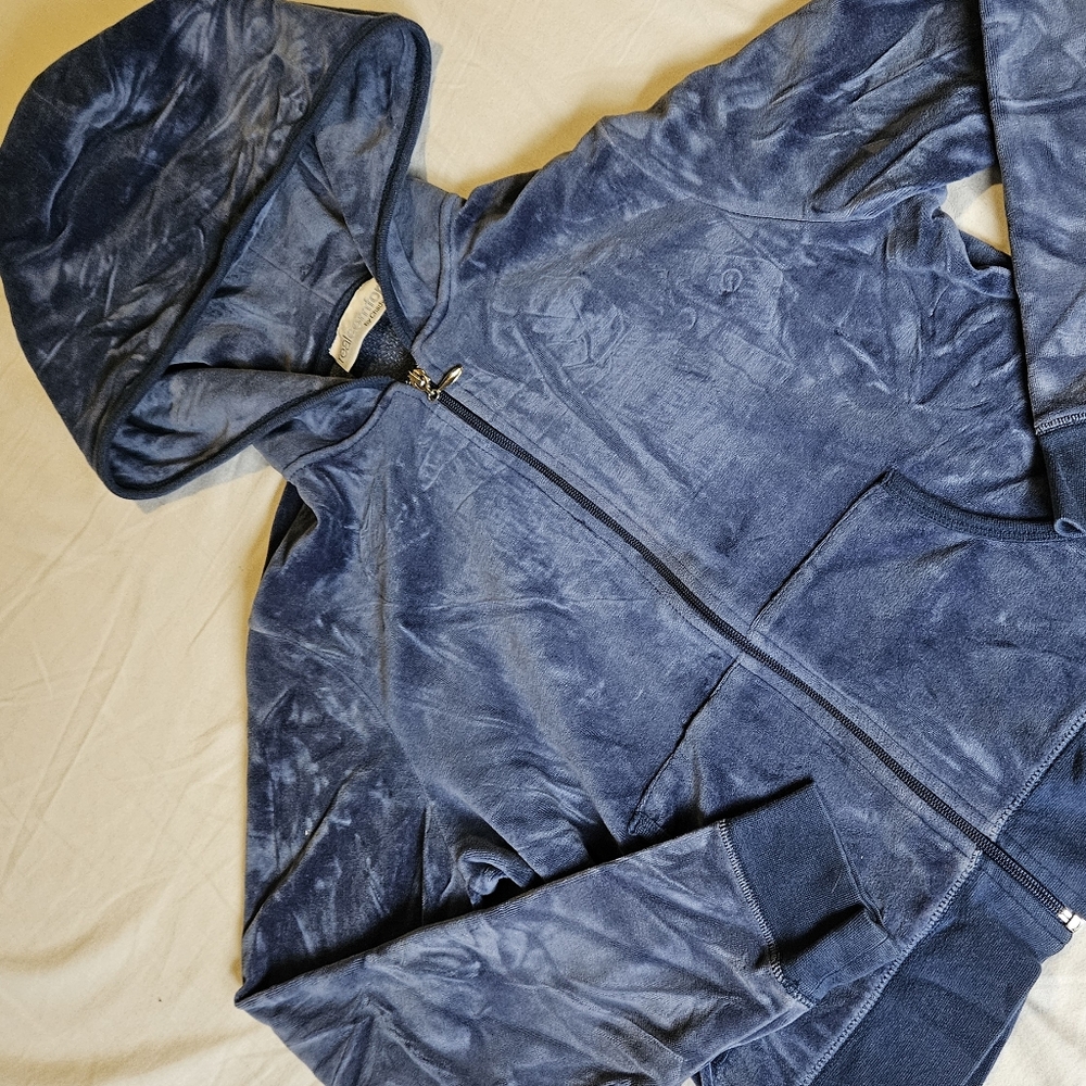 Chadwicks Real Comfort Blue Zip-Up